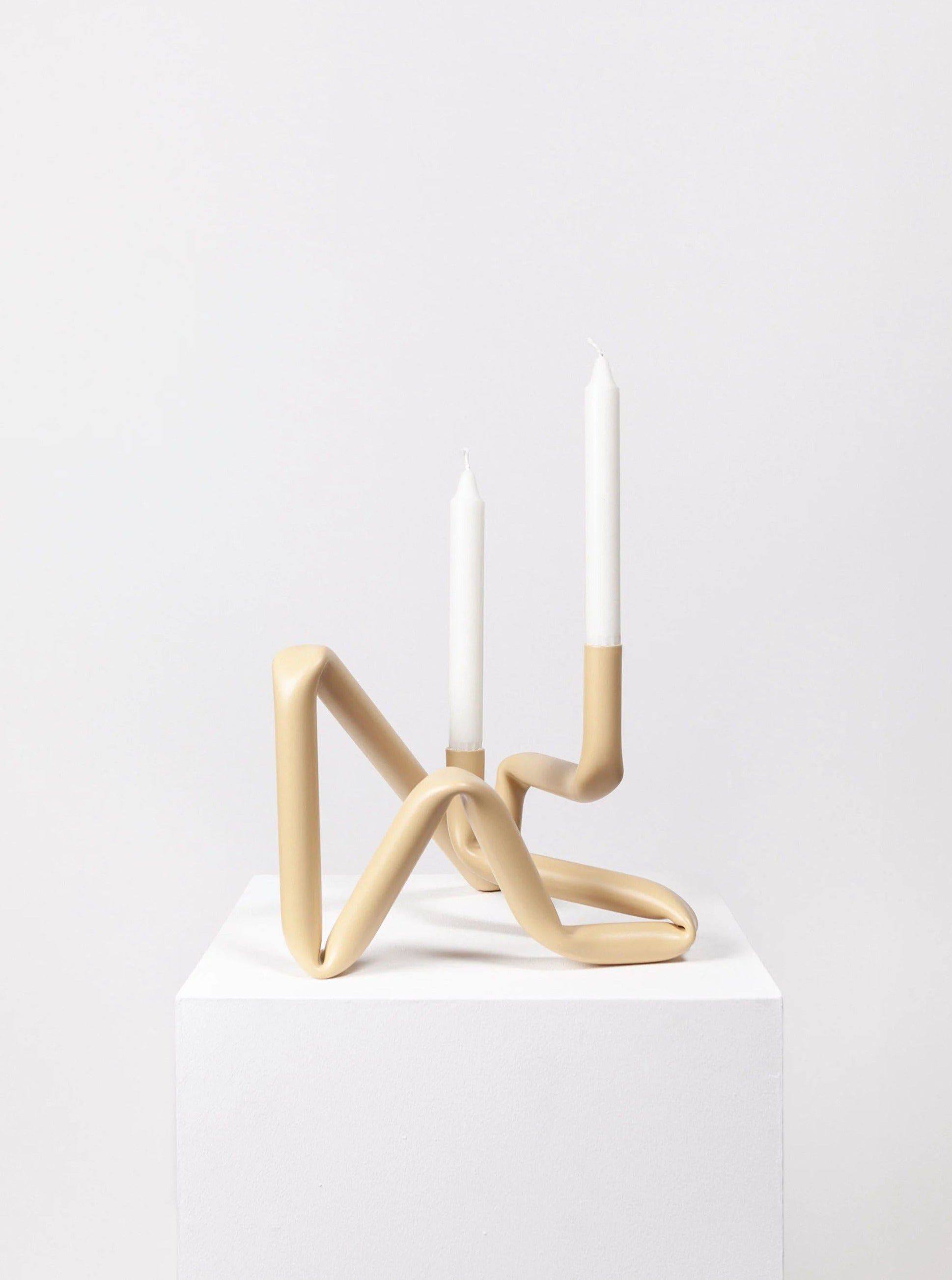 Beige Aluminum Loop Candle Holder - Image 3