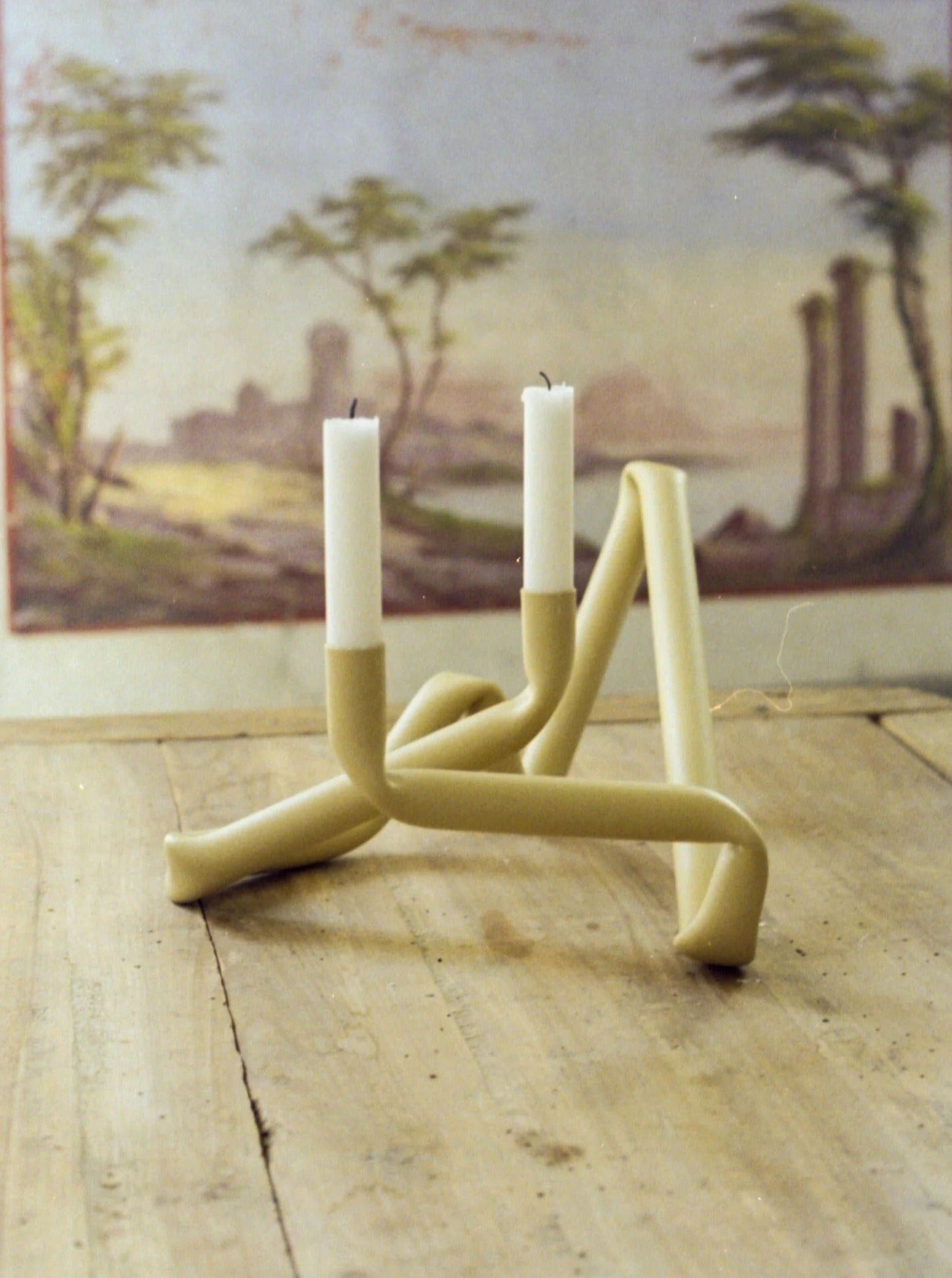 Beige Aluminum Loop Candle Holder - Image 2